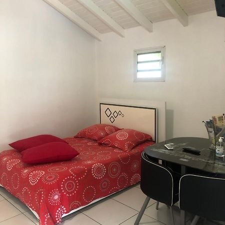 Kaban' Malaka Apartamento Petit-Bourg Exterior foto