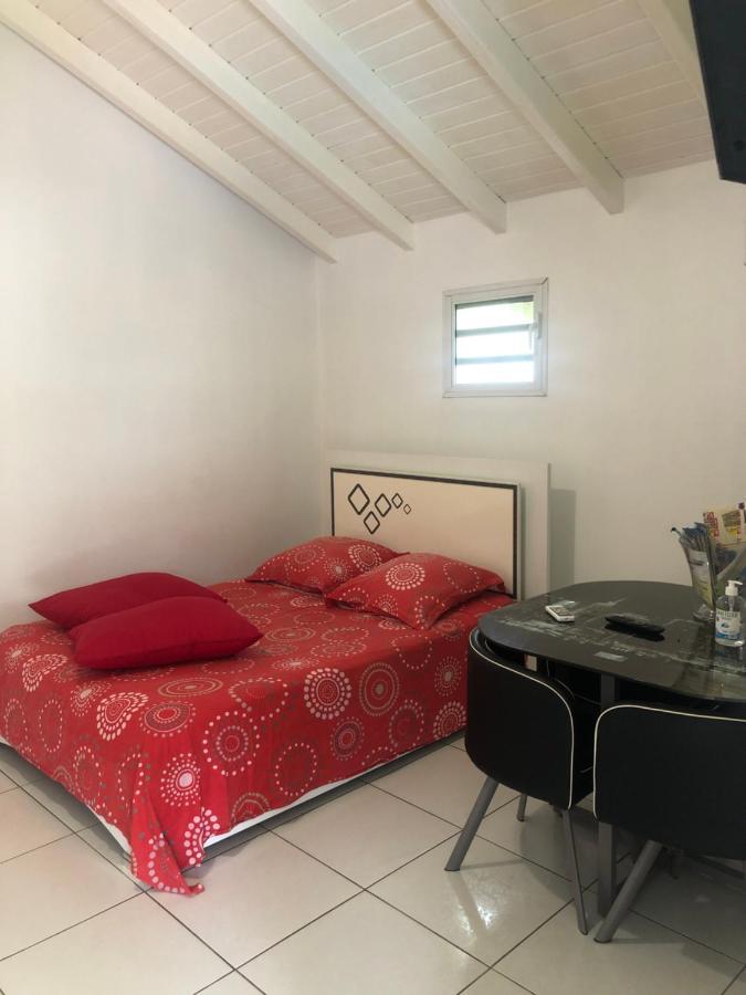 Kaban' Malaka Apartamento Petit-Bourg Exterior foto